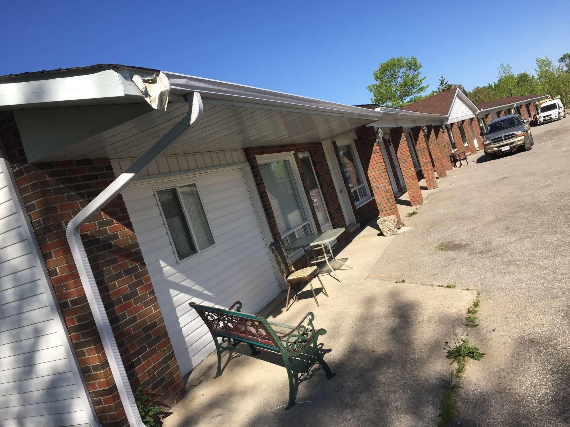 Collingwood Motel Exterior photo